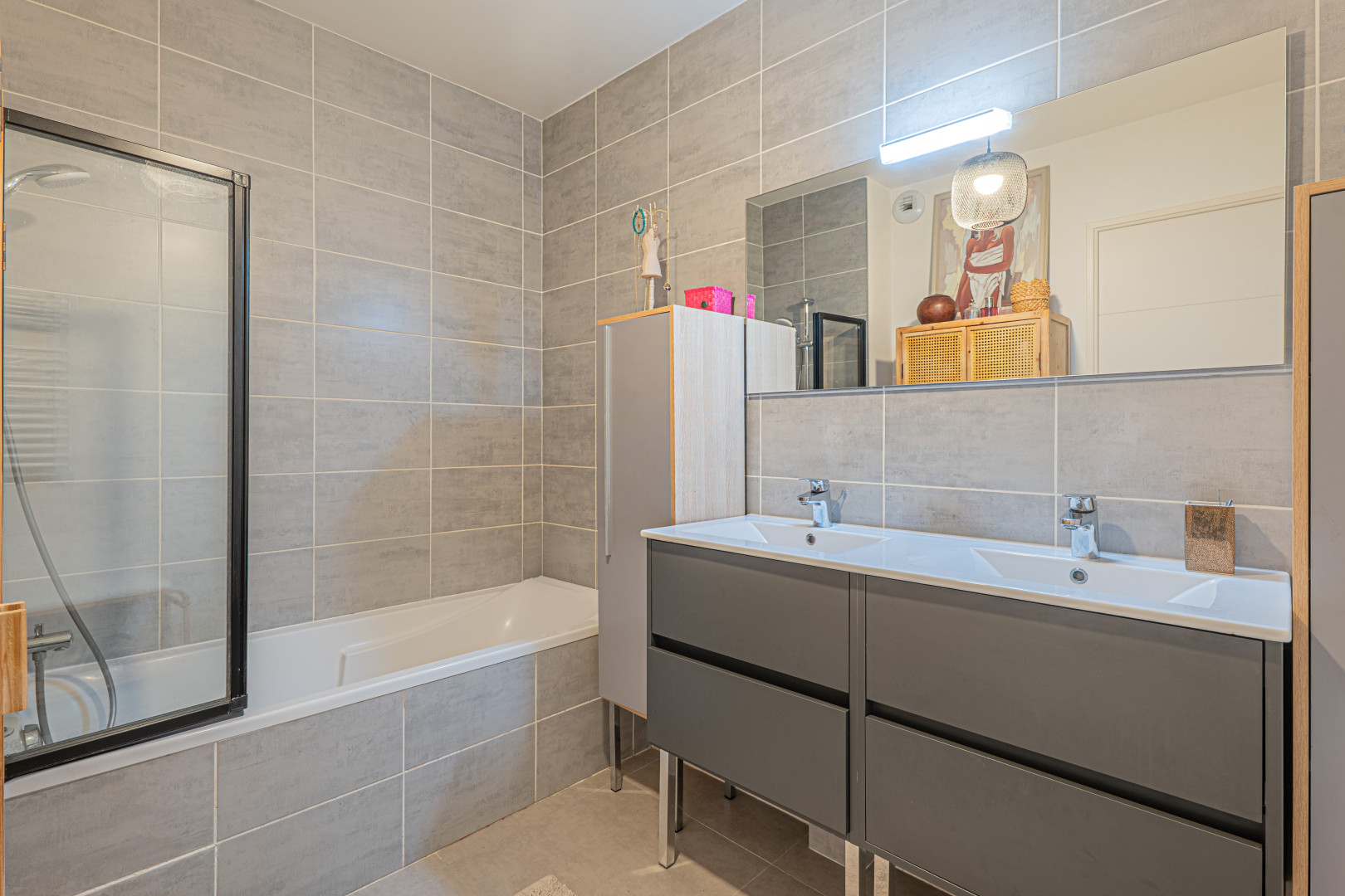 
                                                Vente
                                                 .