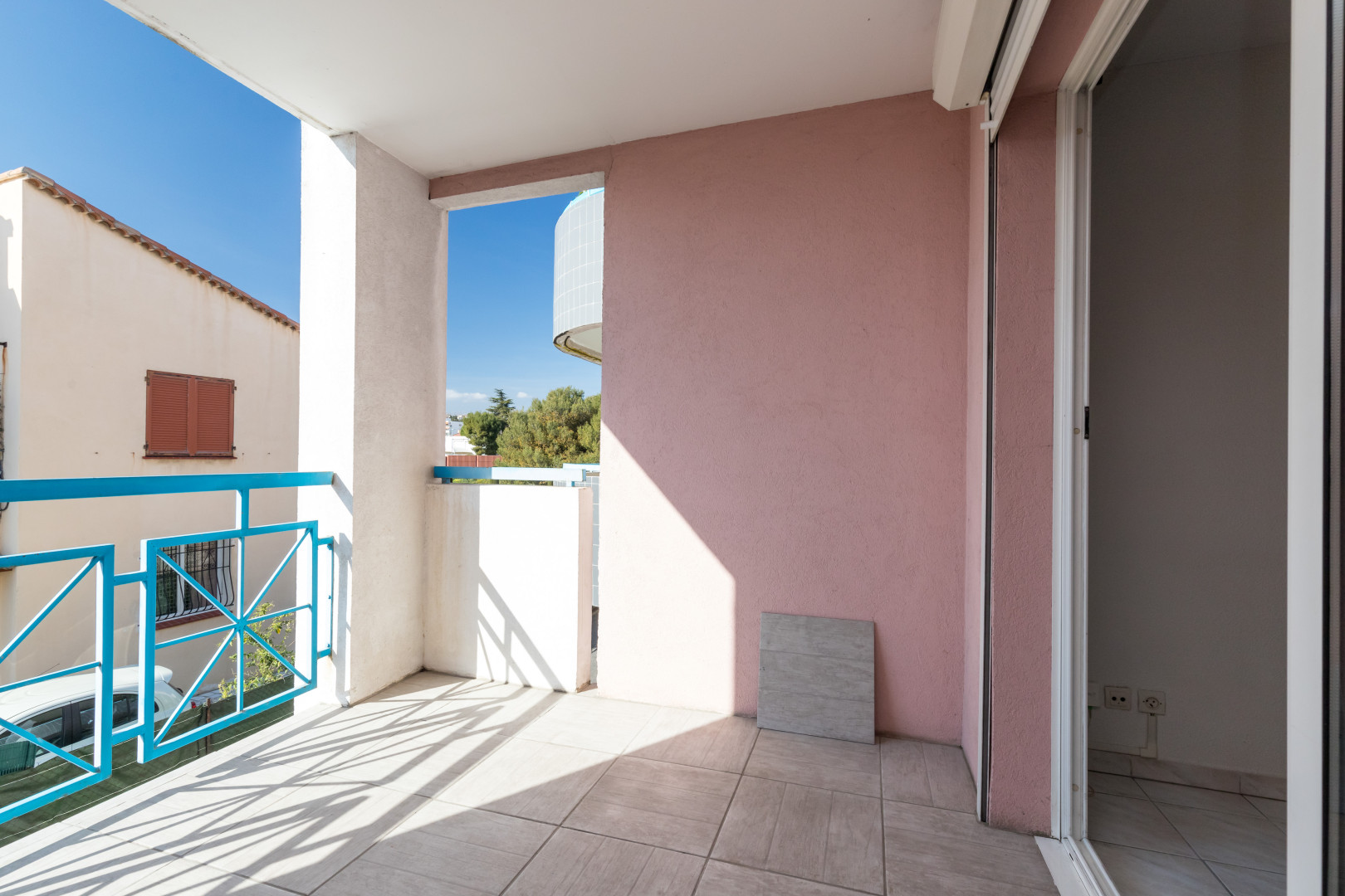 
                                                Vente
                                                 .