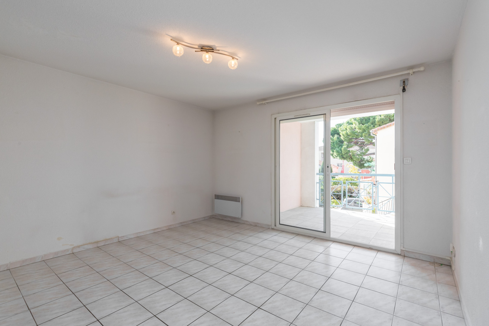 
                                                Vente
                                                 .