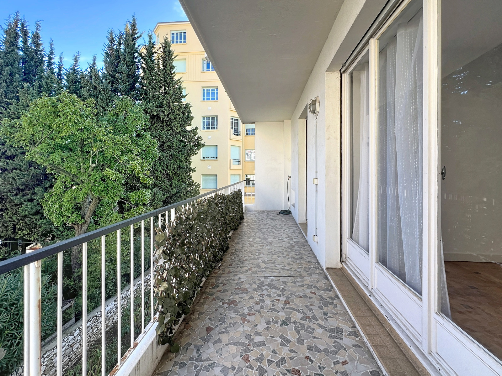 
                                                Location
                                                 .