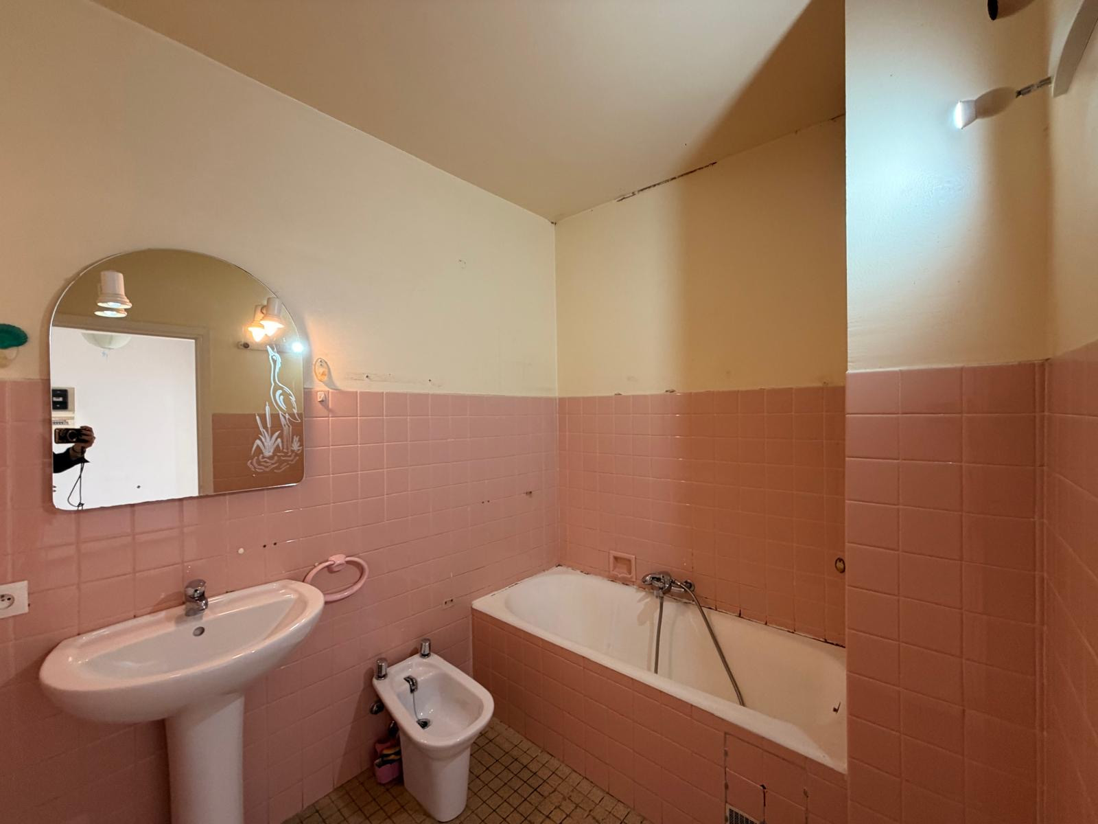 
                                                Vente
                                                 .