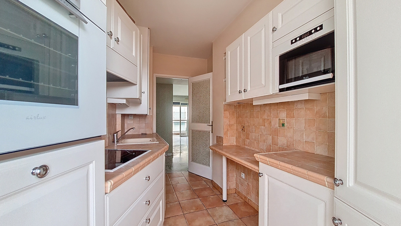 
                                                Location
                                                 .