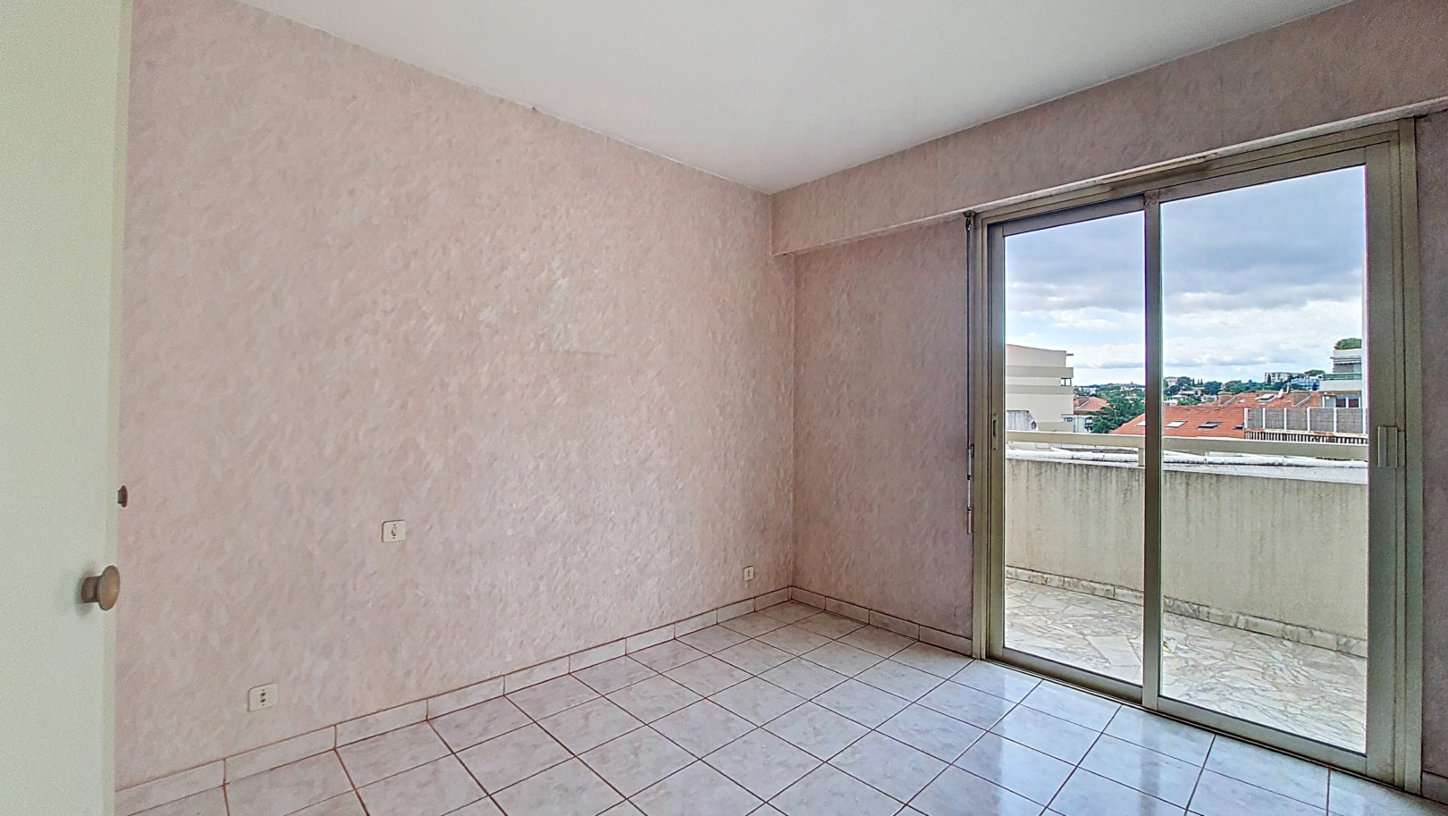 
                                                Location
                                                 .