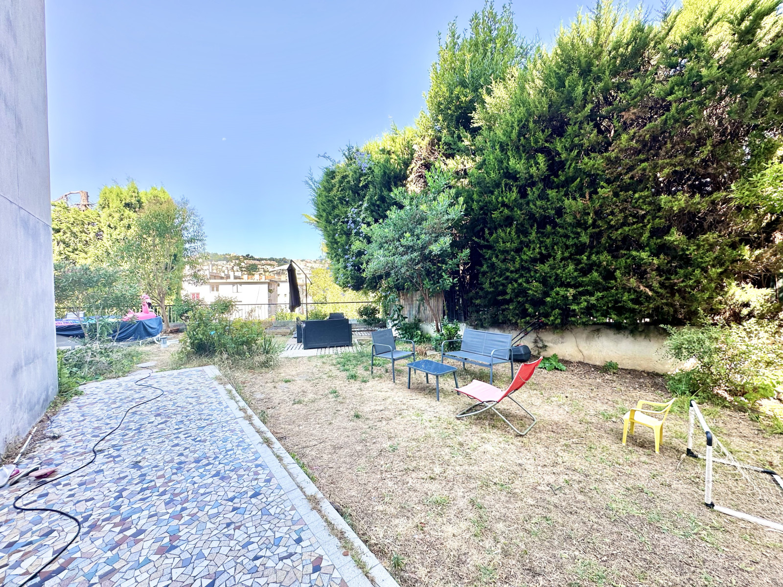 
                                                Vente
                                                 .