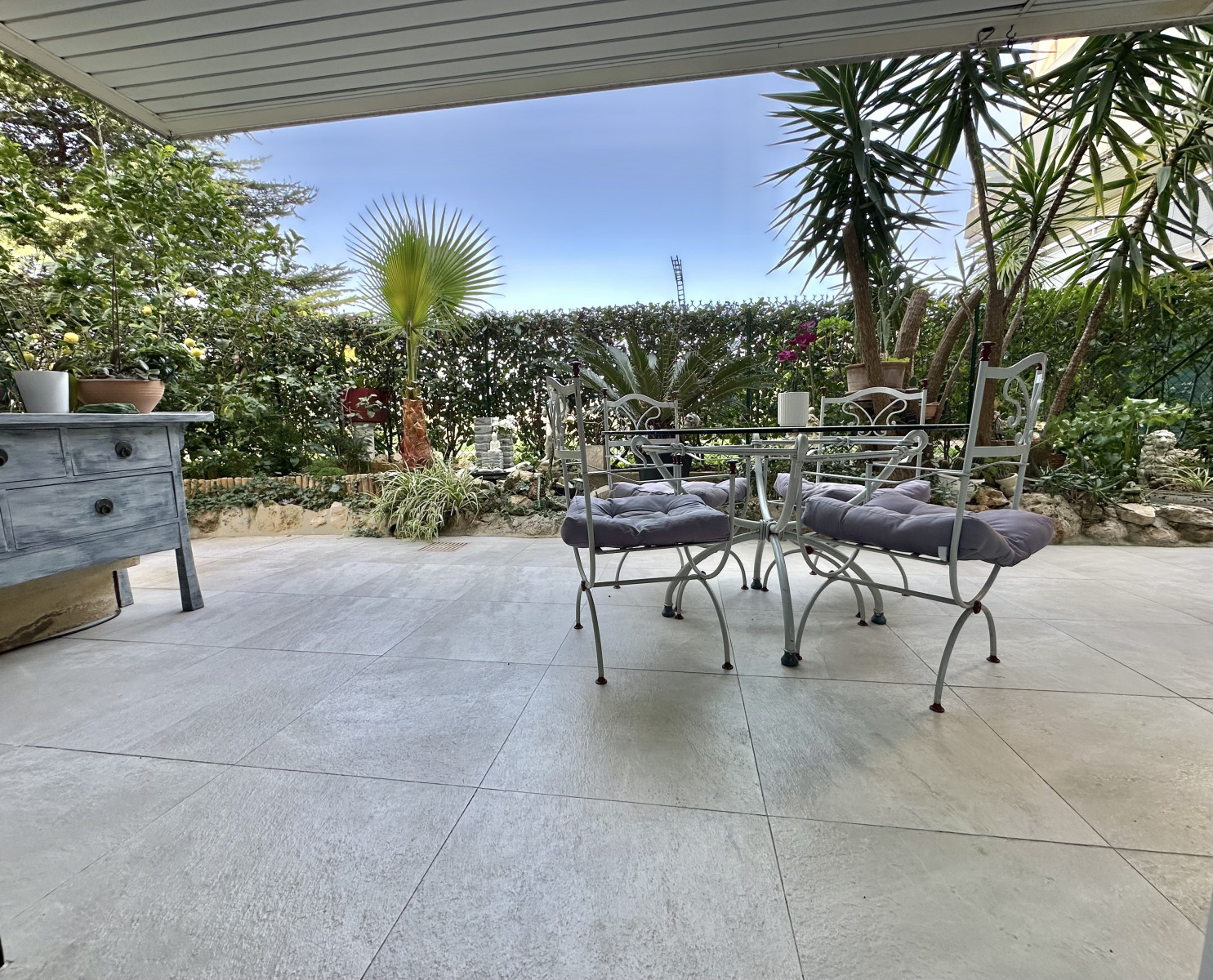 
                                                Vente
                                                 .