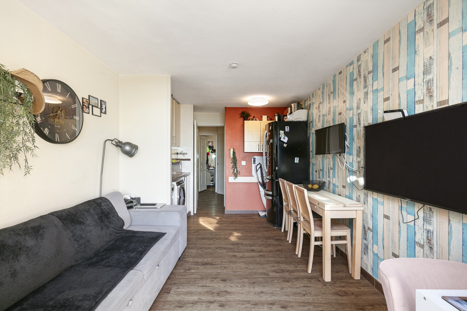 
                                                Vente
                                                 .