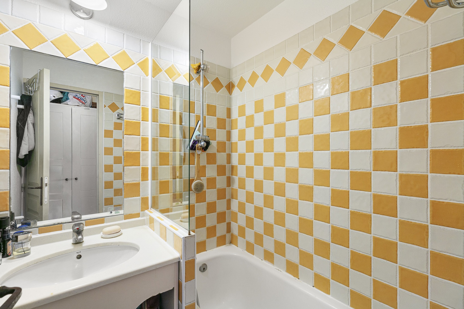 
                                                Vente
                                                 .