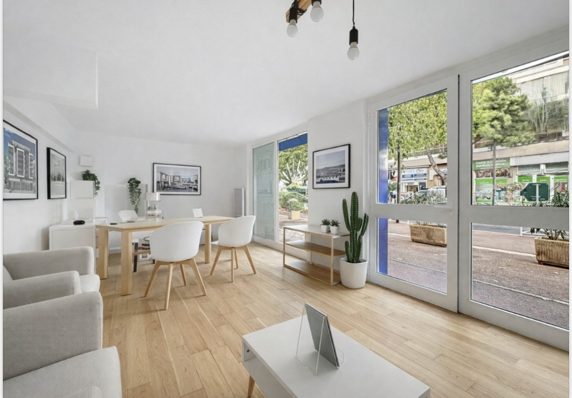 
                                                Vente
                                                 .