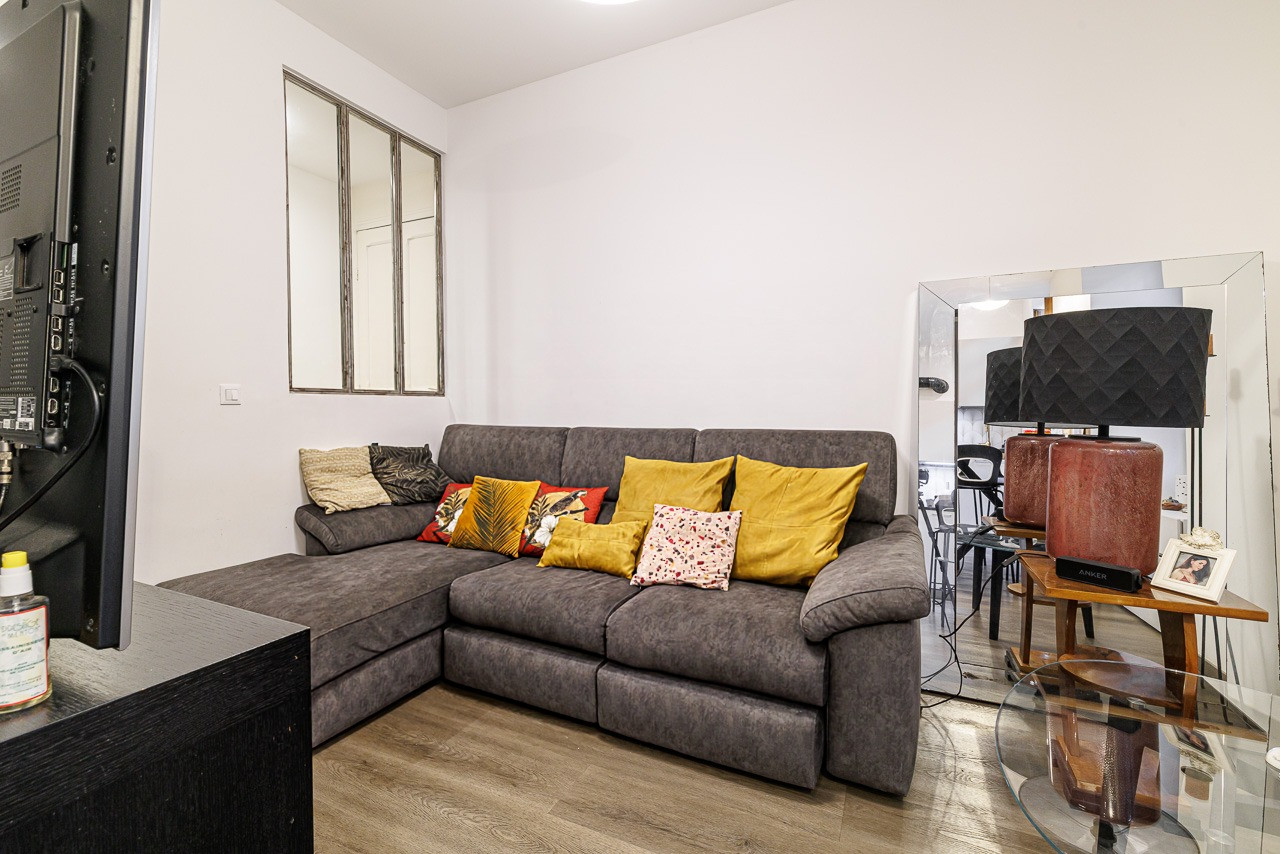 
                                                Vente
                                                 .