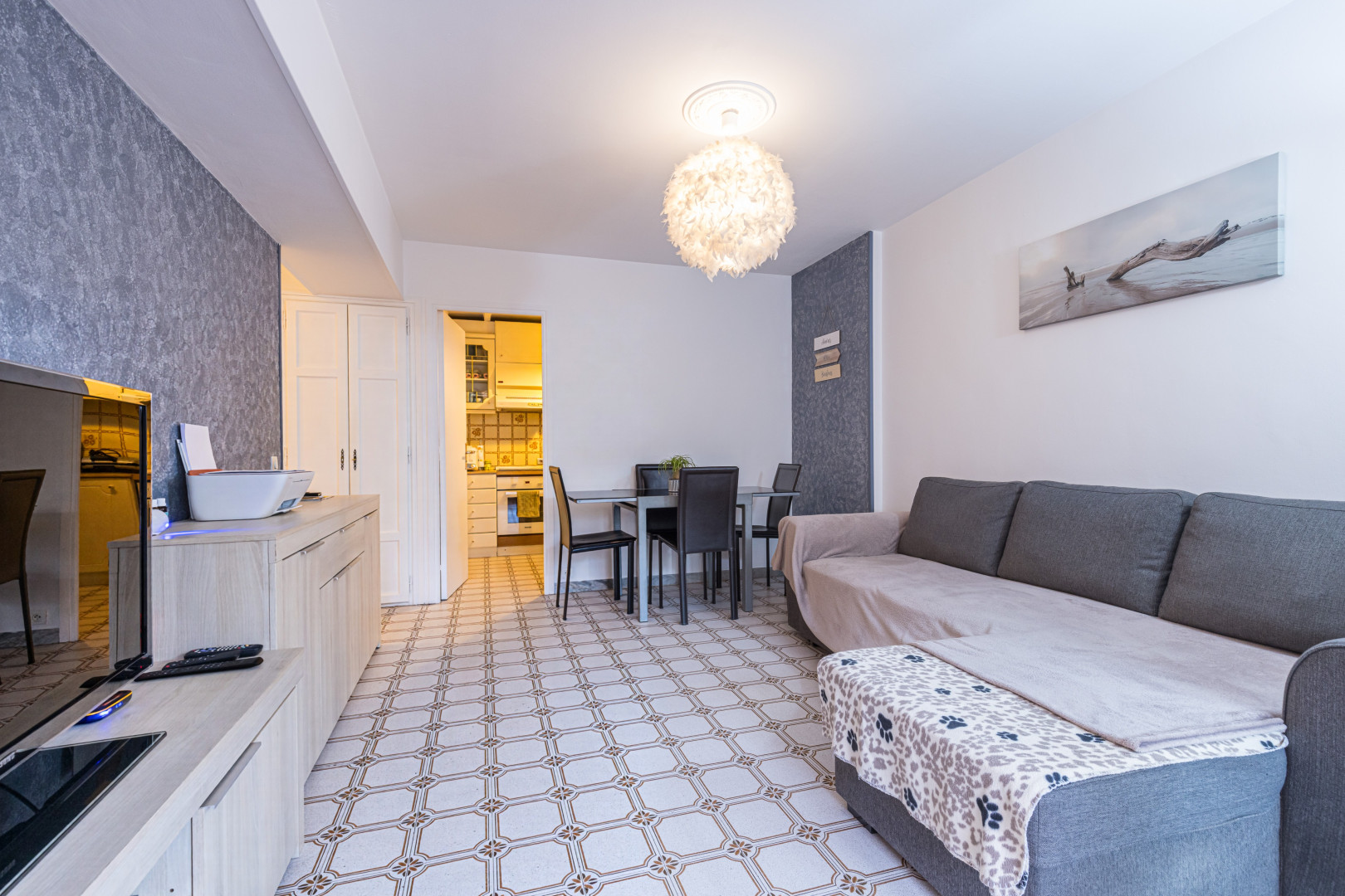 
                                                Location
                                                 .