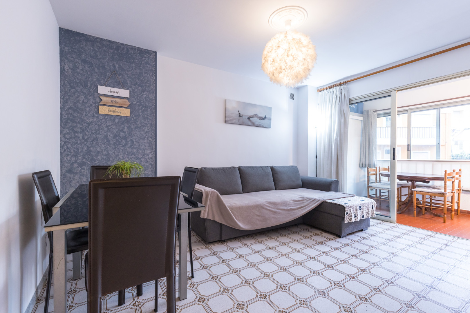 
                                                Location
                                                 .