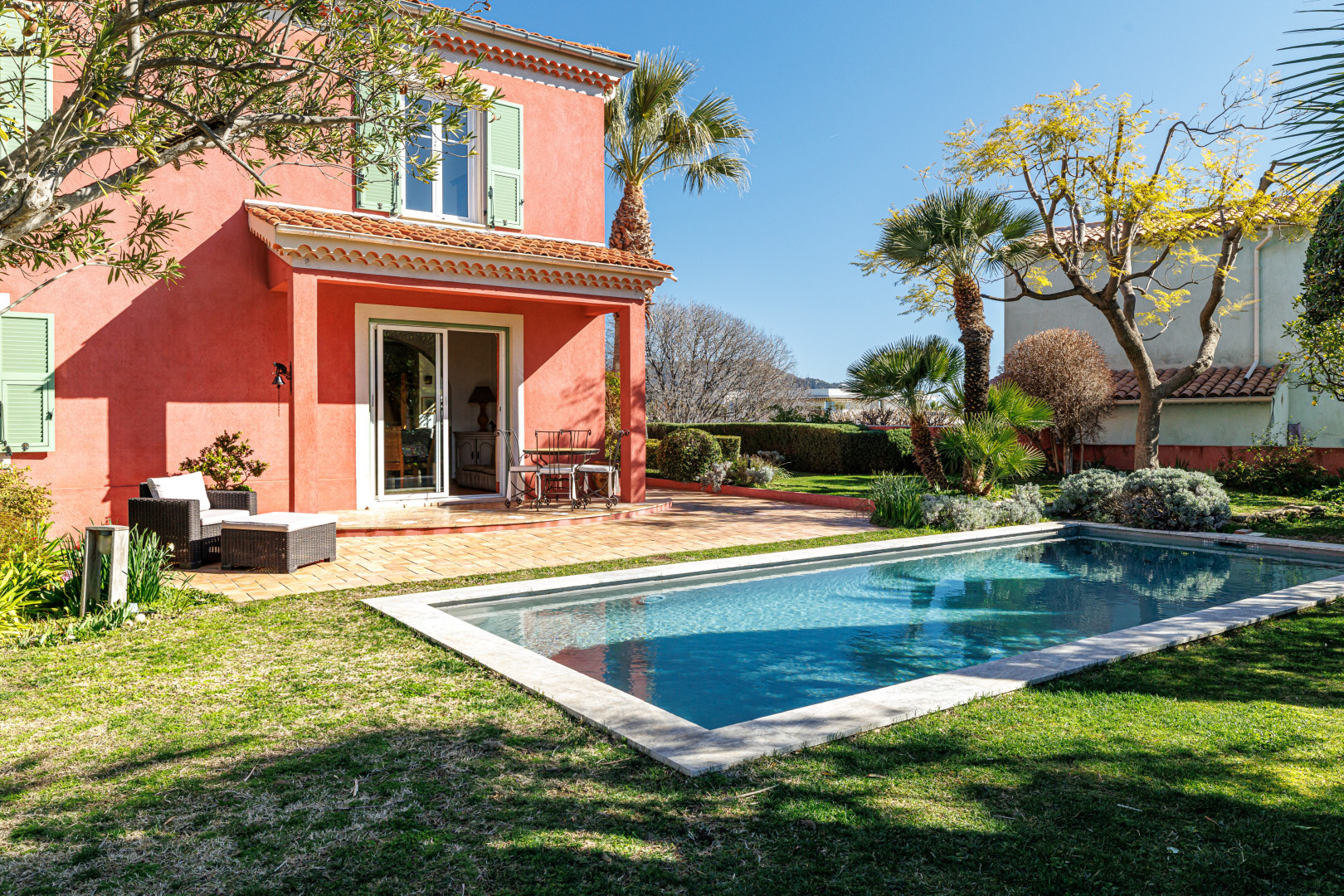 
                                                Vente
                                                 .