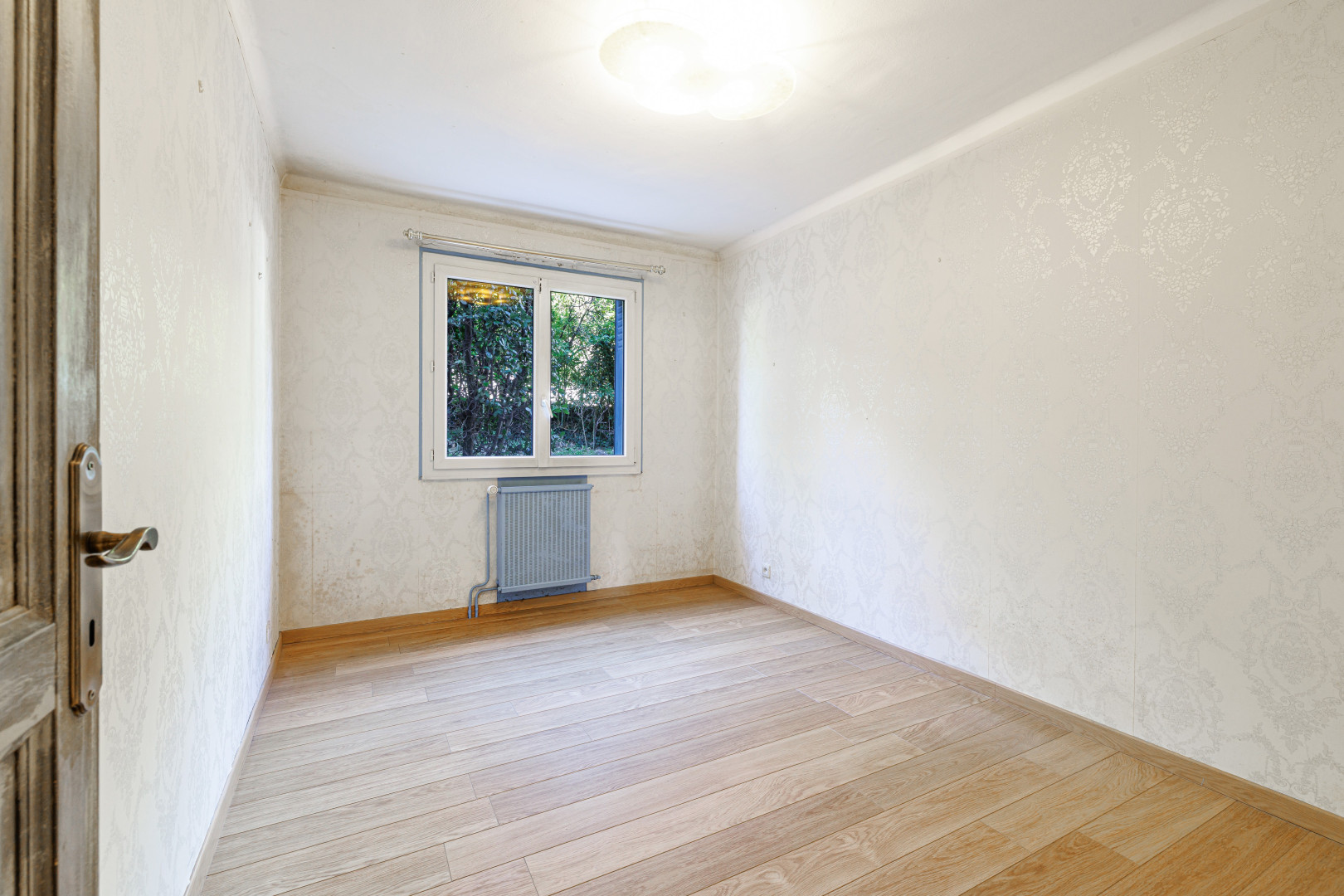 
                                                Vente
                                                 .