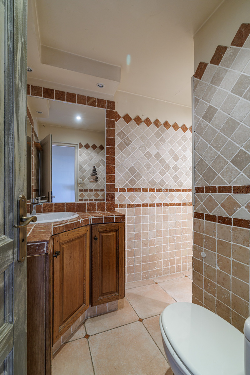 
                                                Vente
                                                 .