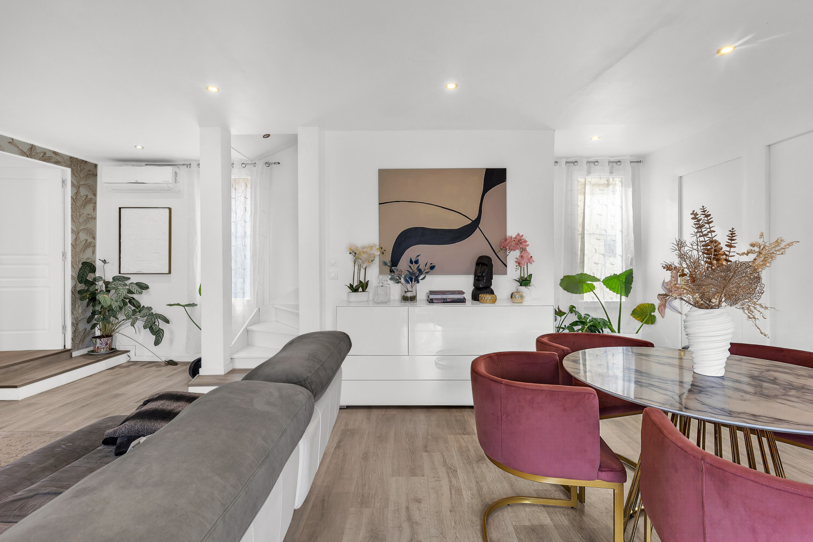 
                                                Vente
                                                 .