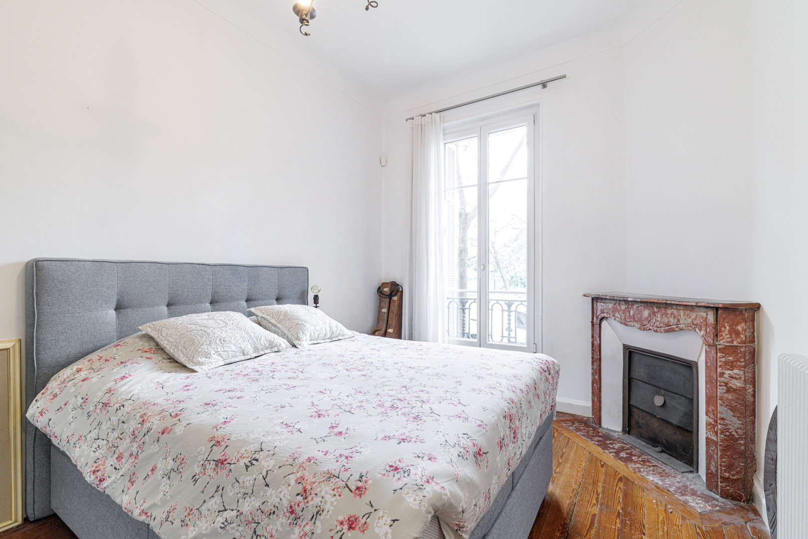 
                                                Vente
                                                 .