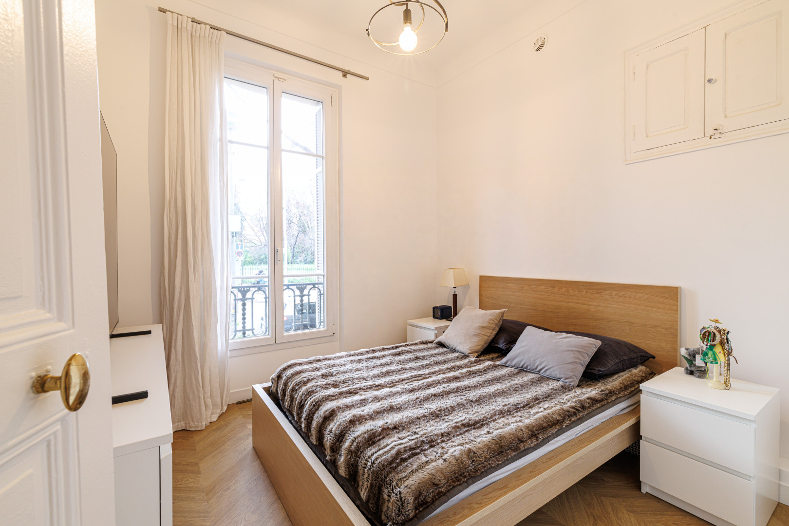 
                                                Vente
                                                 .