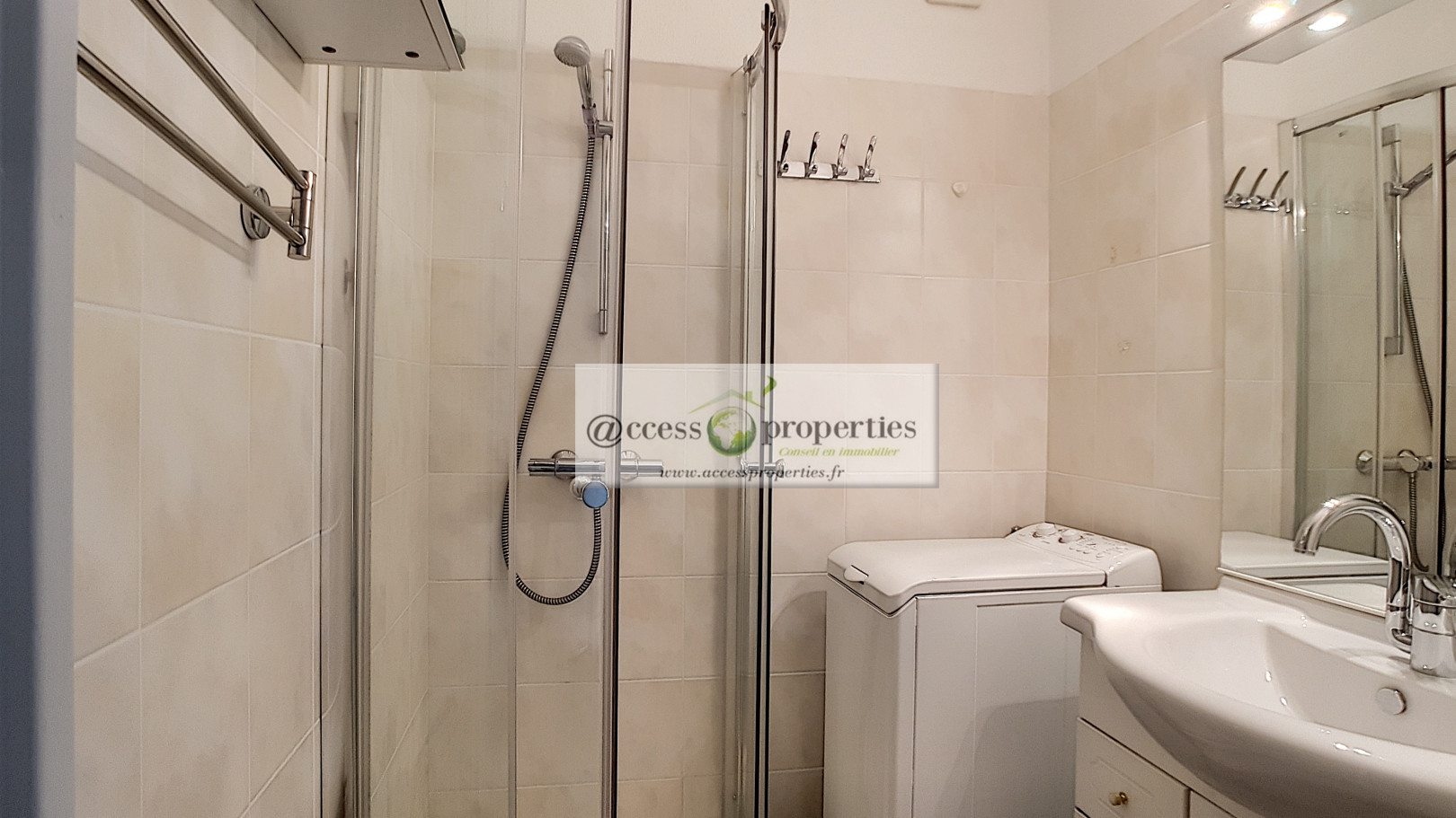 
                                                Location
                                                 .