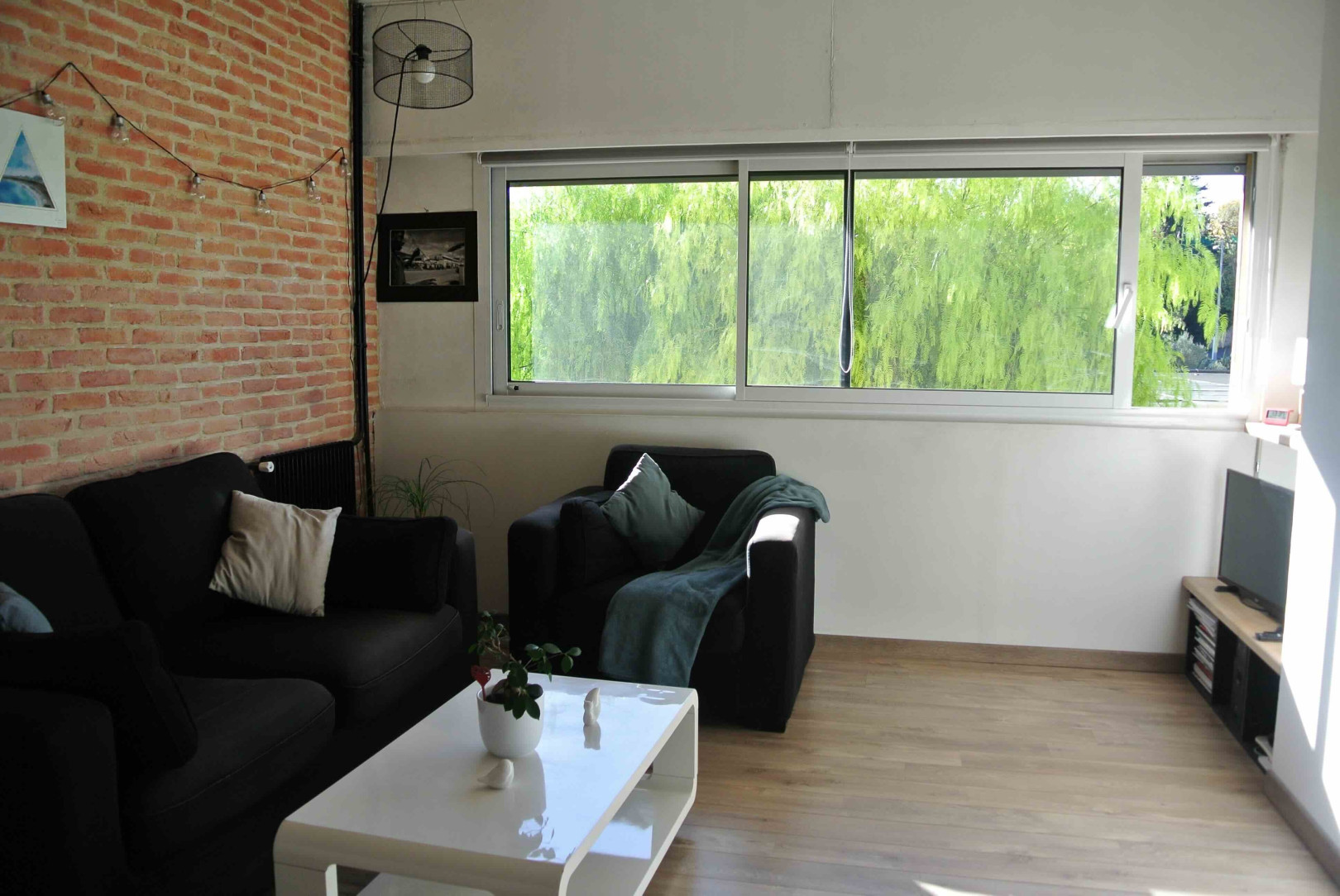 
                                                Location
                                                 ....