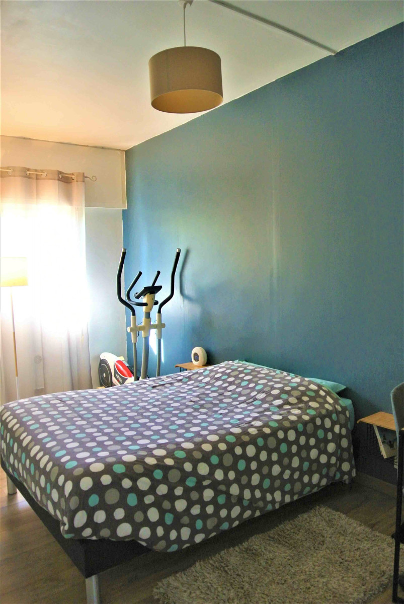 
                                                Location
                                                 ....