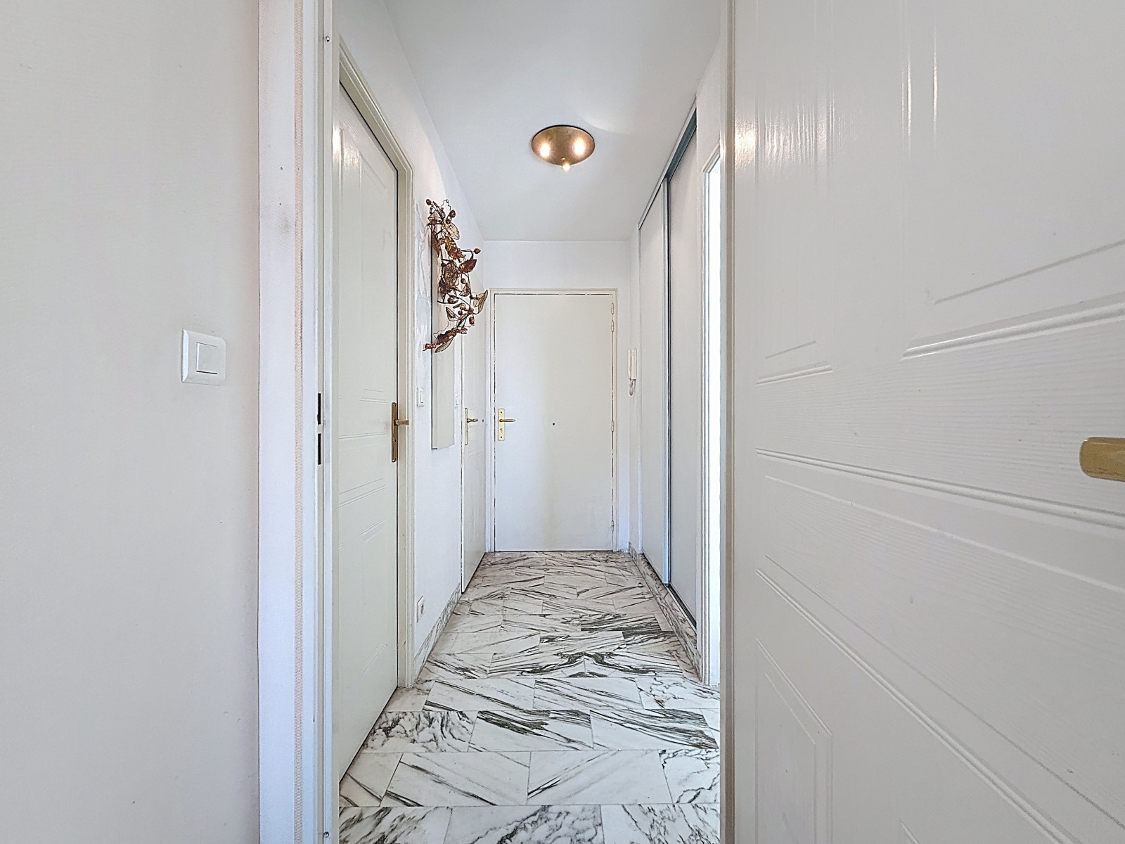 
                                                Vente
                                                 .