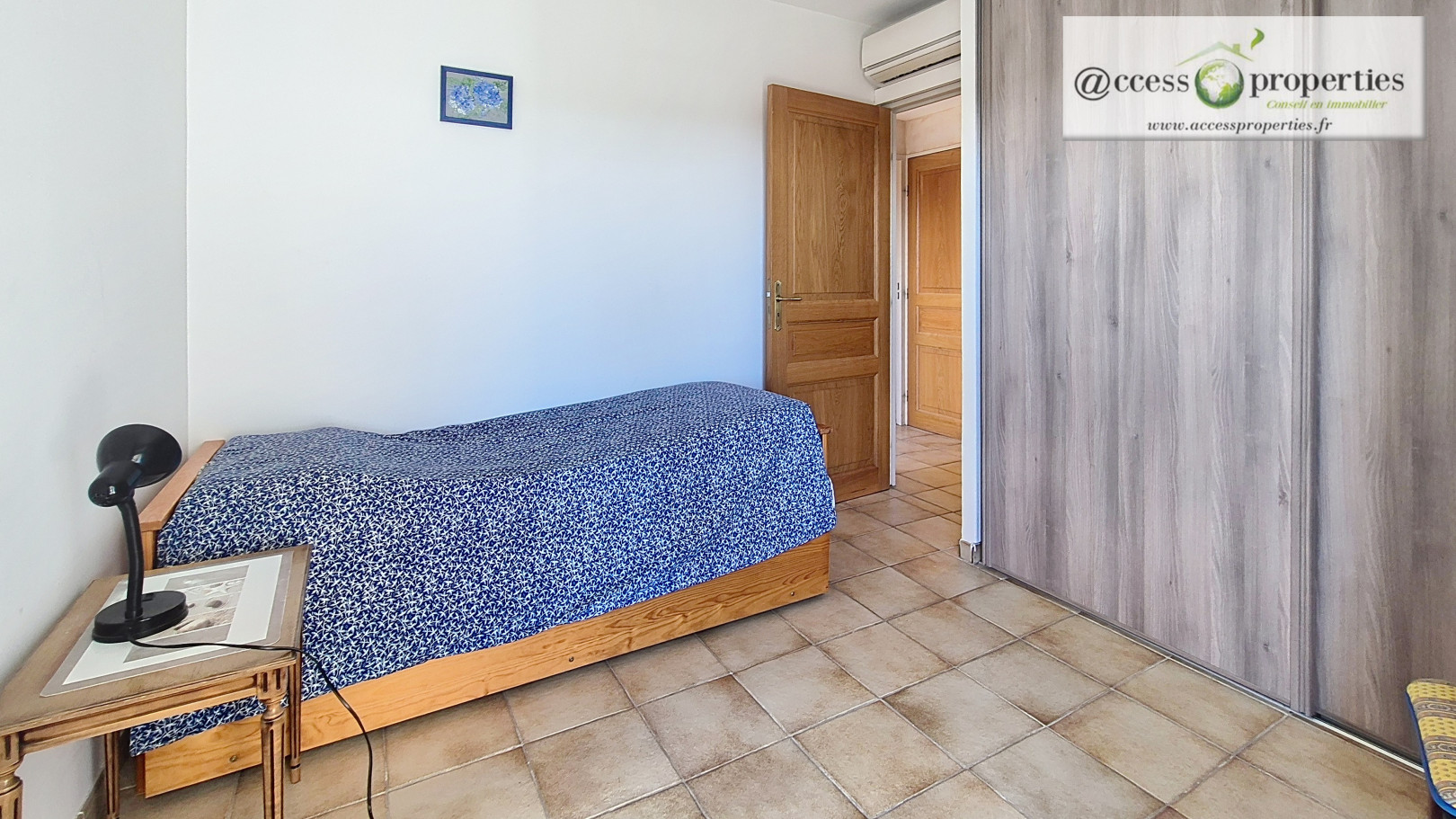 
                                                Vente
                                                 .