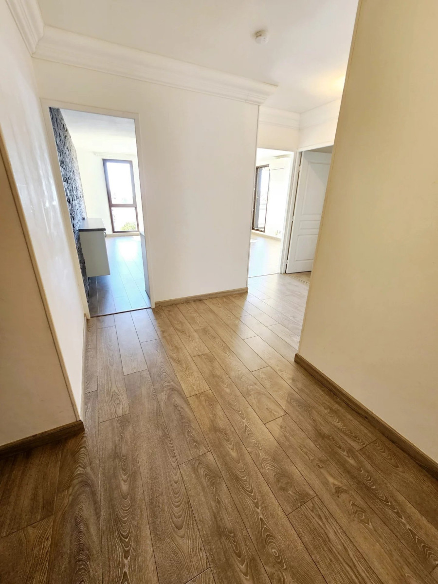 
                                                Location
                                                 .