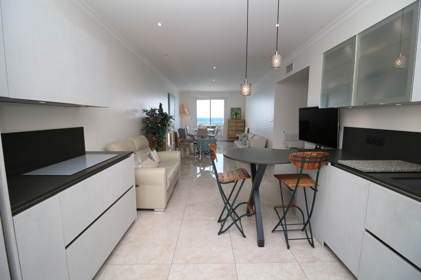 
                                                Vente
                                                 .