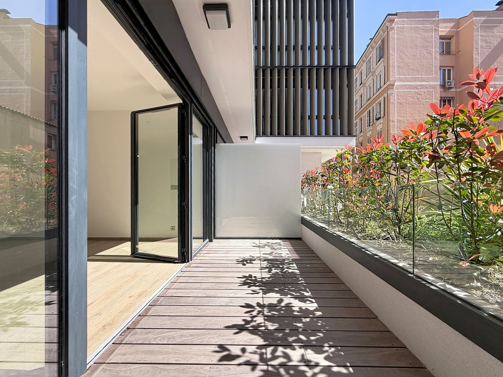 
                                                Vente
                                                 .