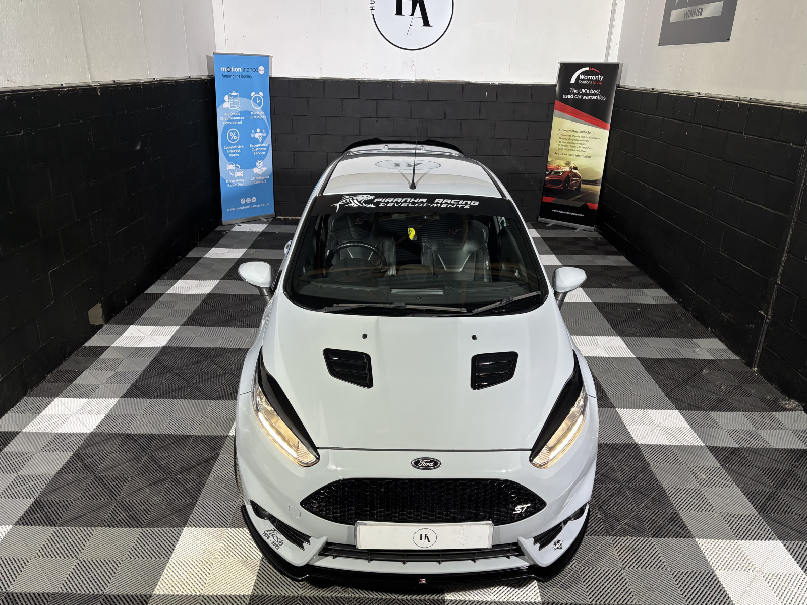 
                                                Voiture
                                                 1.6T EcoBoost ST-200 Hatchback 3dr Petrol Manual Euro 6 (200 ps)