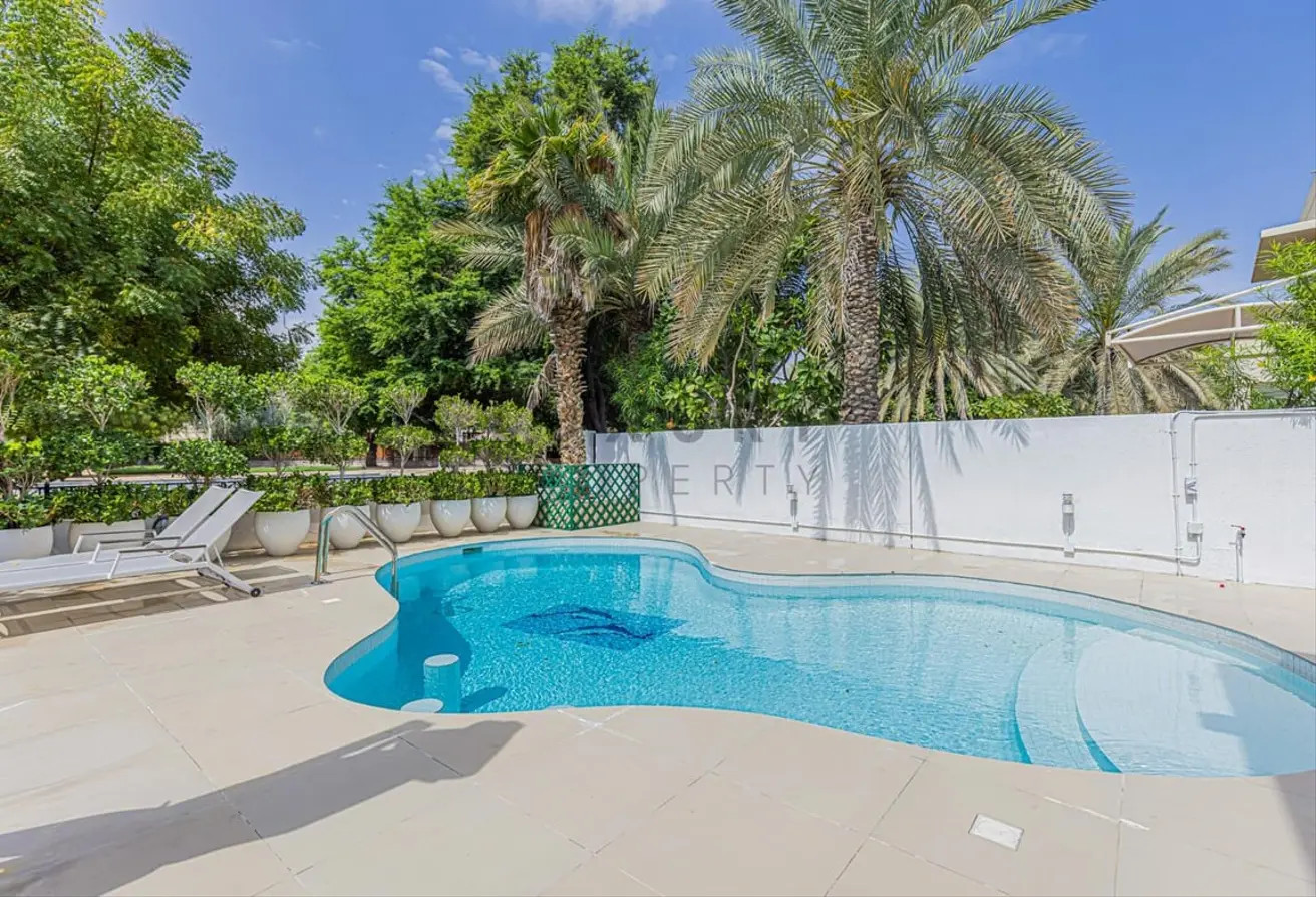 
                                                Location
                                                 1-Bedroom Villa Compound | Marina Residence A | 677 Sq M | Private Garden