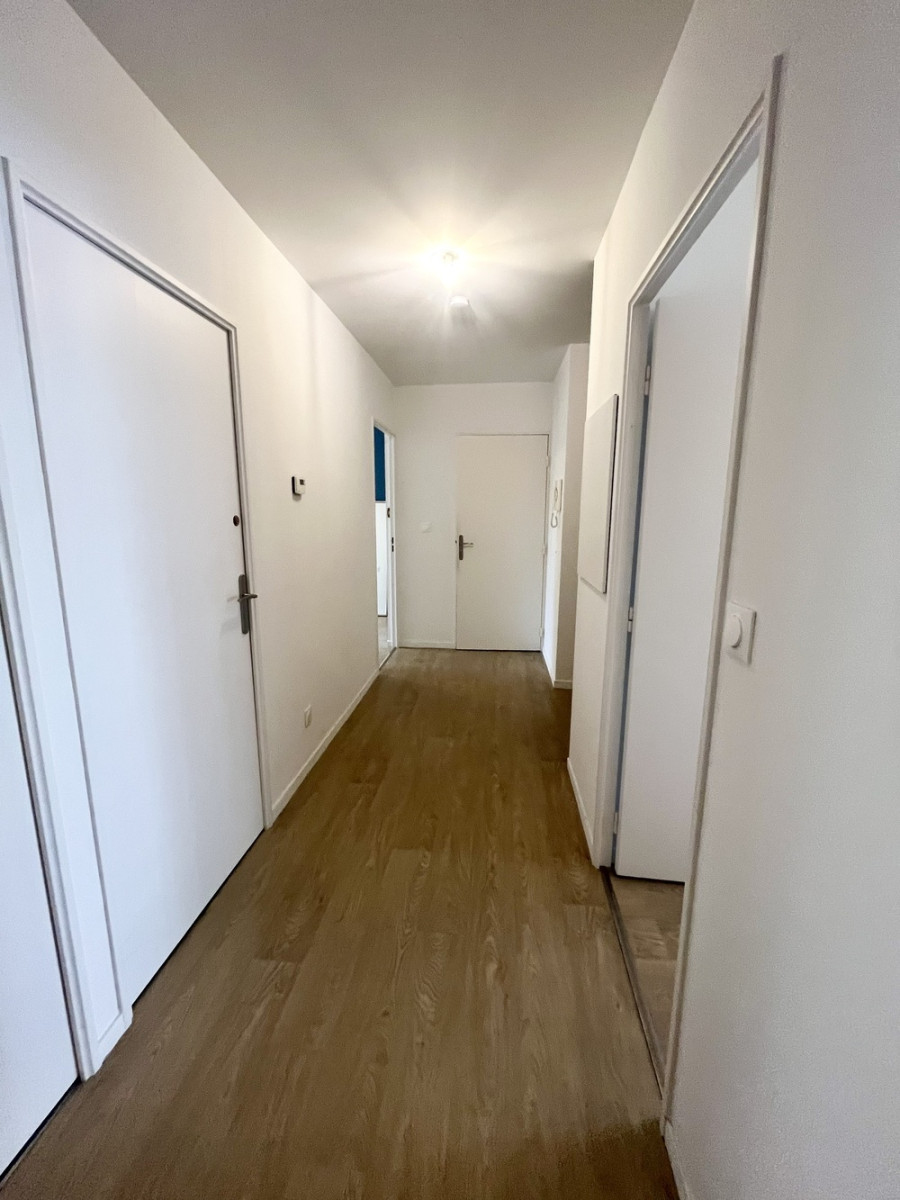 
                                                Colocation
                                                 1 chambre à louer Rennes Nord st Martin
