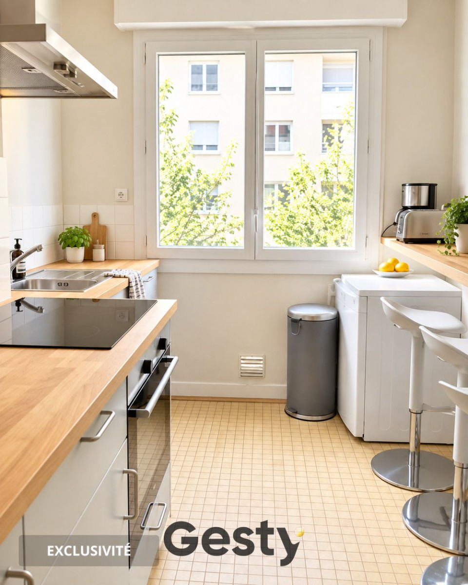 
                                                Colocation
                                                 1 chambre coloc quartier Jeanne D'arc