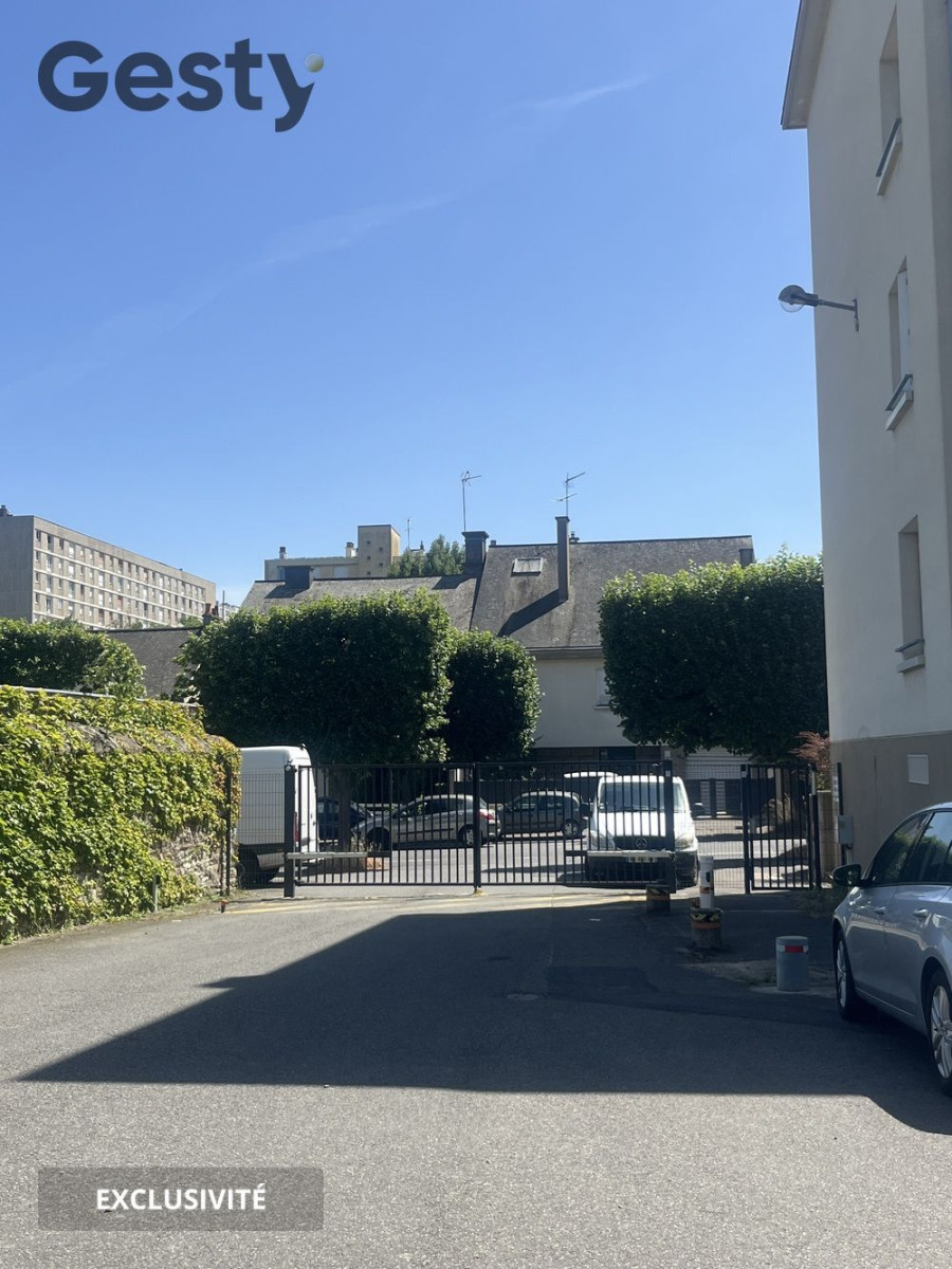 
                                                Colocation
                                                 1 chambre colocation Rennes métro Clémenceau