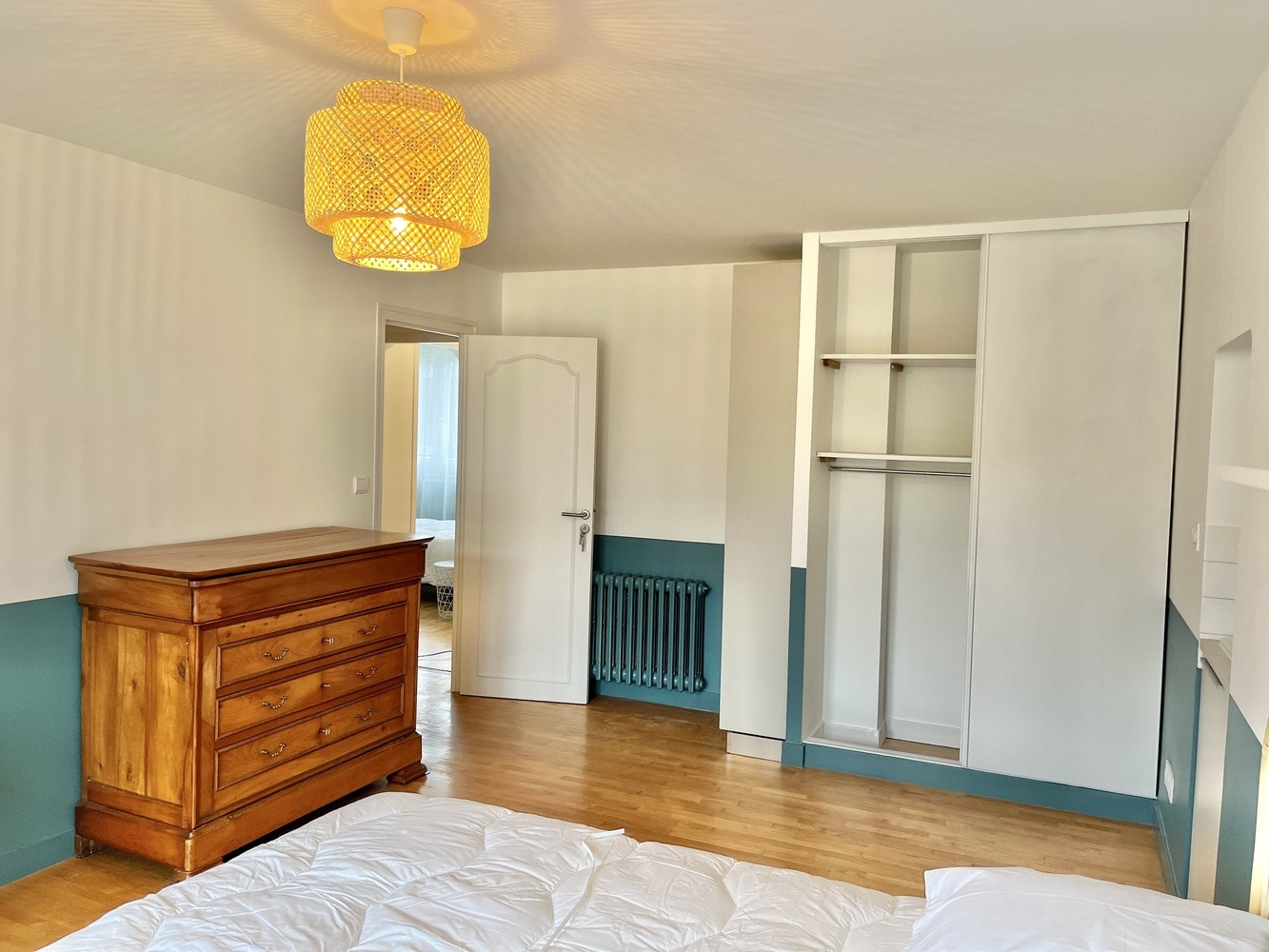
                                                Colocation
                                                 1 chambre dans coliving à Noyal Chatillon