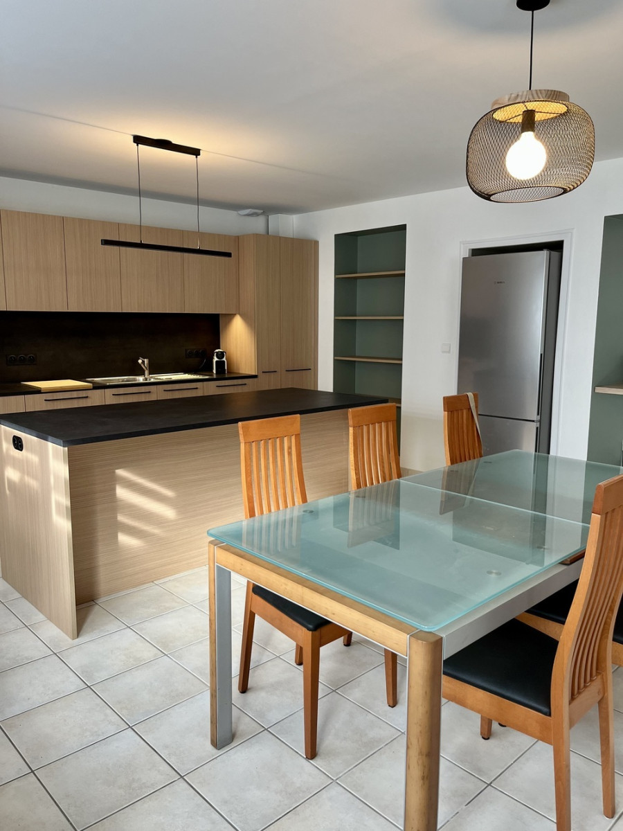 
                                                Colocation
                                                 1 chambre dans coliving à Noyal Chatillon