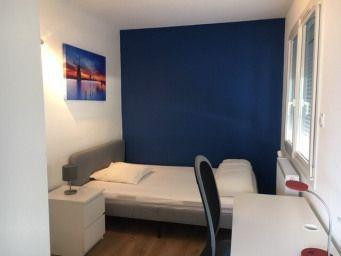 
                                                Colocation
                                                 1 chambre dispo dans belle coloc 77m²