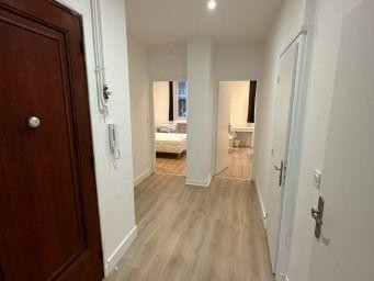 
                                                Colocation
                                                 1 chambre dispo dans une coloc 85m² rénovée