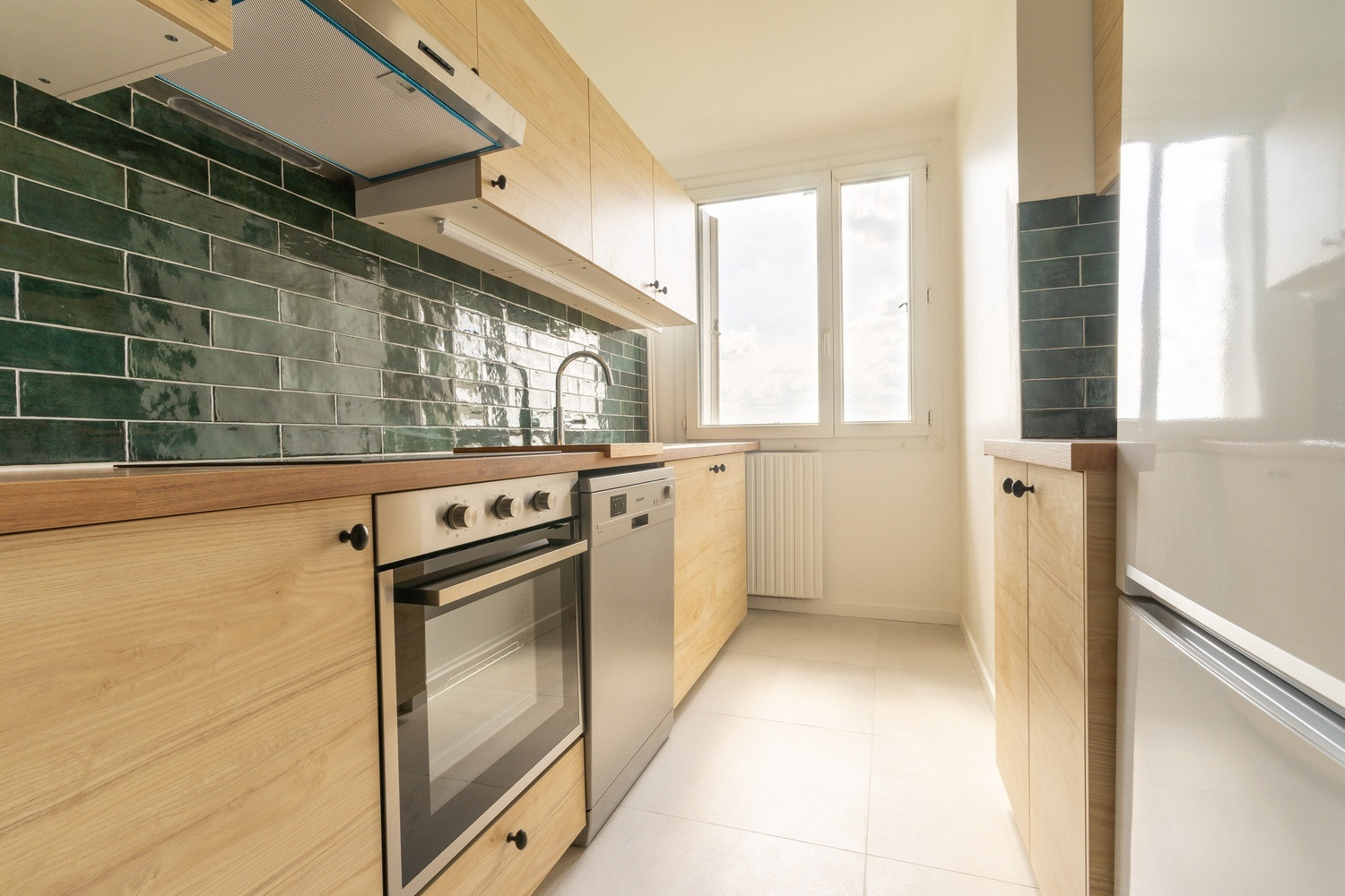 
                                                Colocation
                                                 1 chambre disponible en colocation