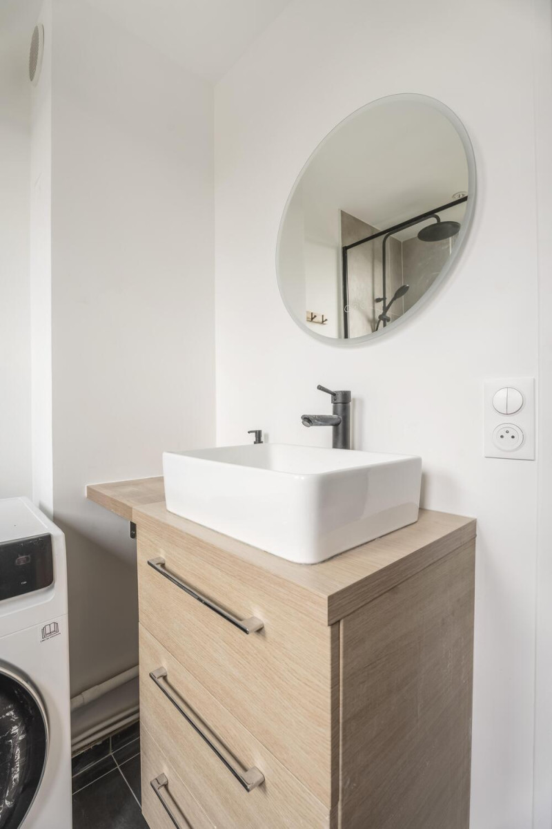 
                                                Colocation
                                                 1 chambre disponible en colocation