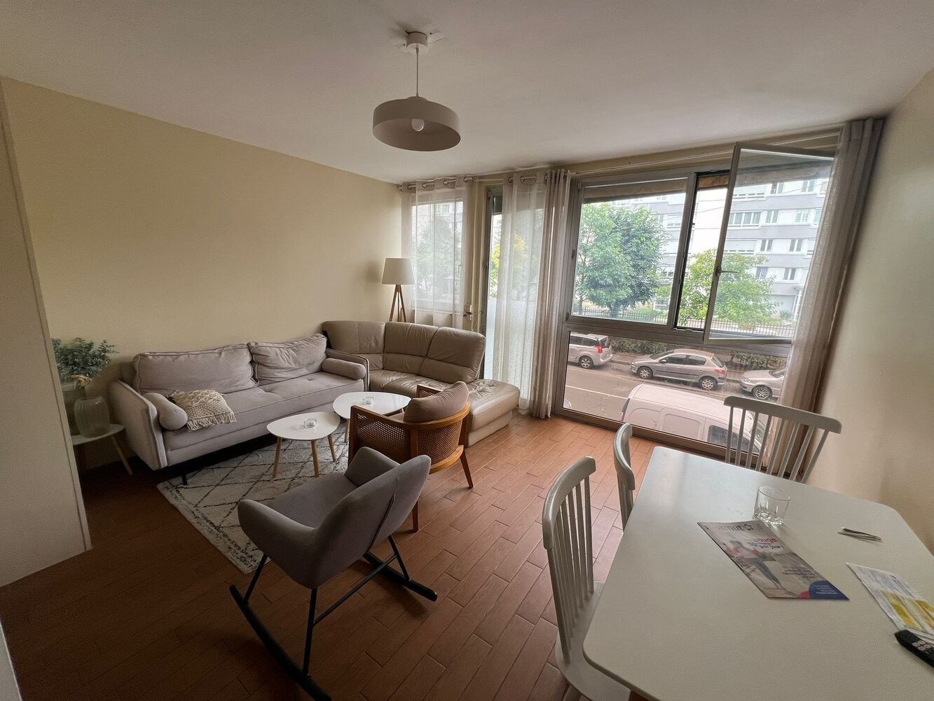 
                                                Colocation
                                                 1 chambre disponible en colocation