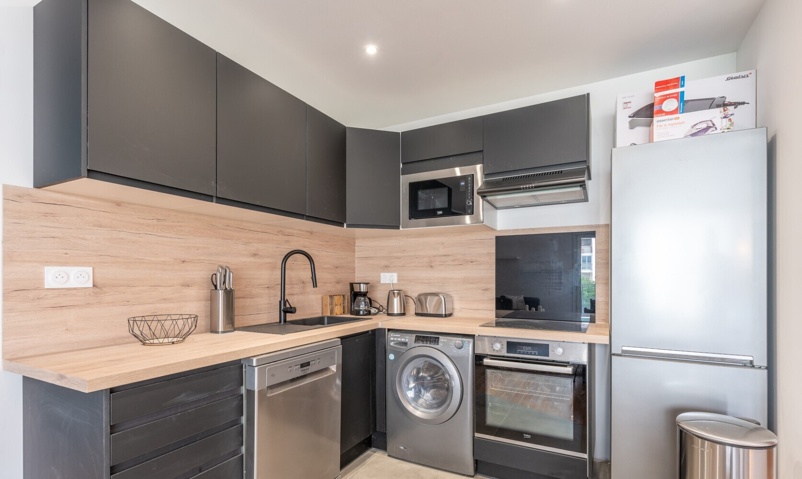 
                                                Colocation
                                                 1 chambre disponible en colocation