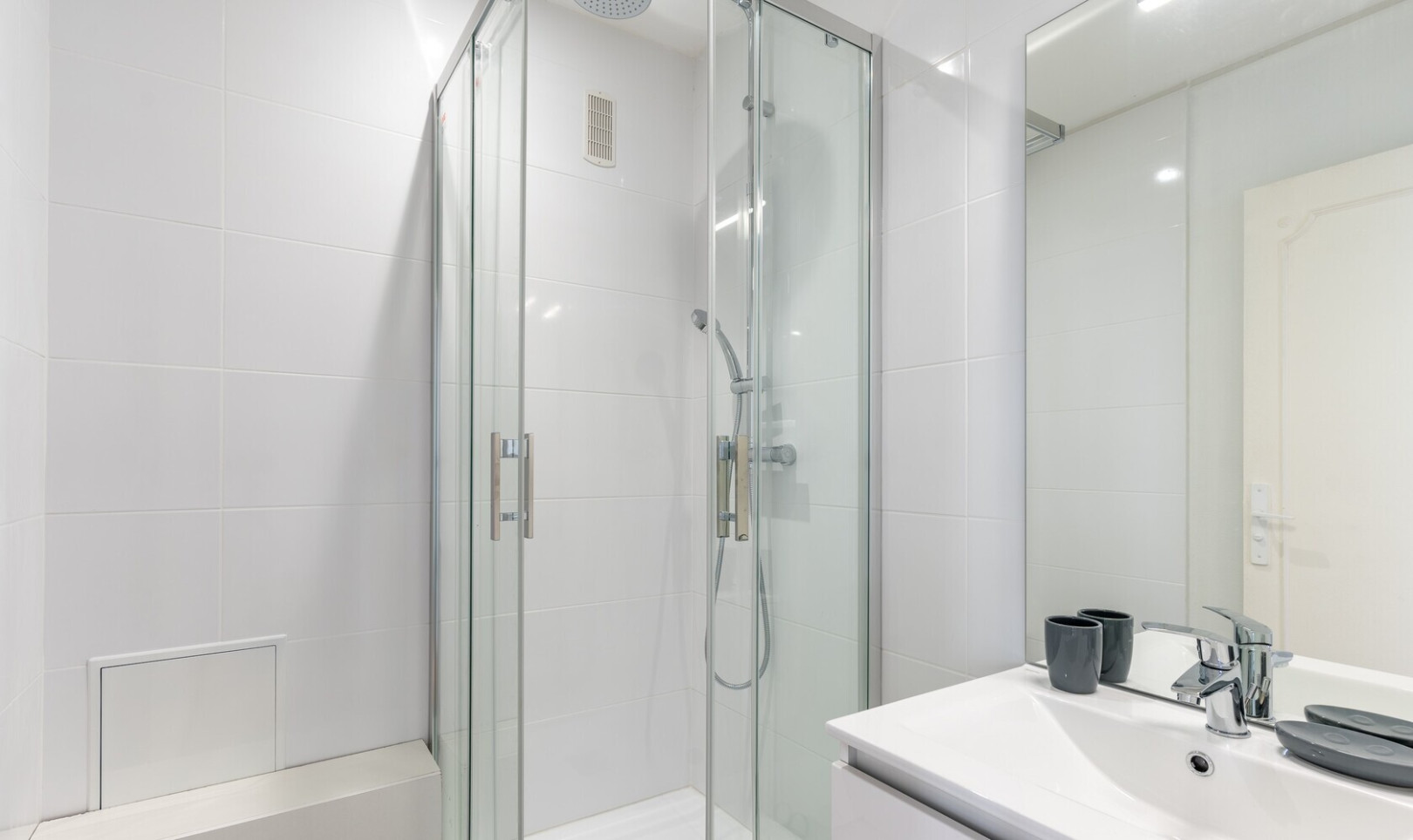 
                                                Colocation
                                                 1 chambre disponible en colocation