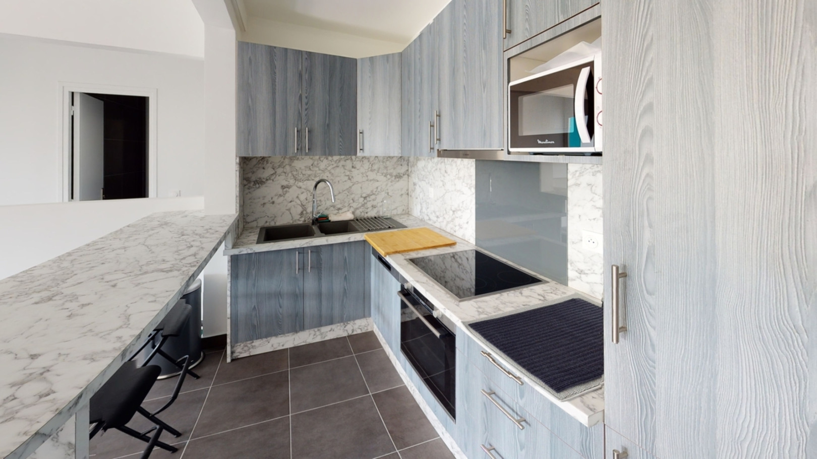 
                                                Colocation
                                                 1 chambre disponible en colocation