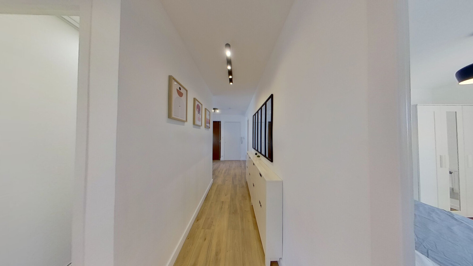 
                                                Colocation
                                                 1 chambre disponible en colocation