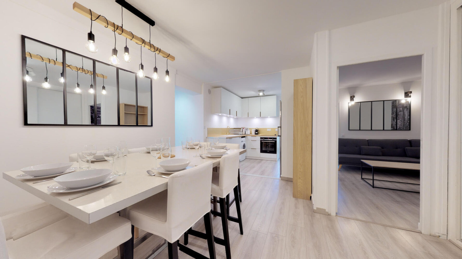 
                                                Colocation
                                                 1 chambre disponible en colocation