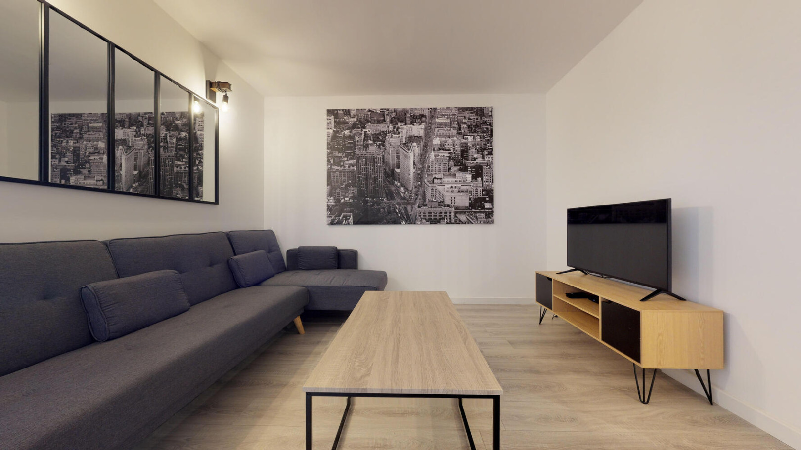 
                                                Colocation
                                                 1 chambre disponible en colocation