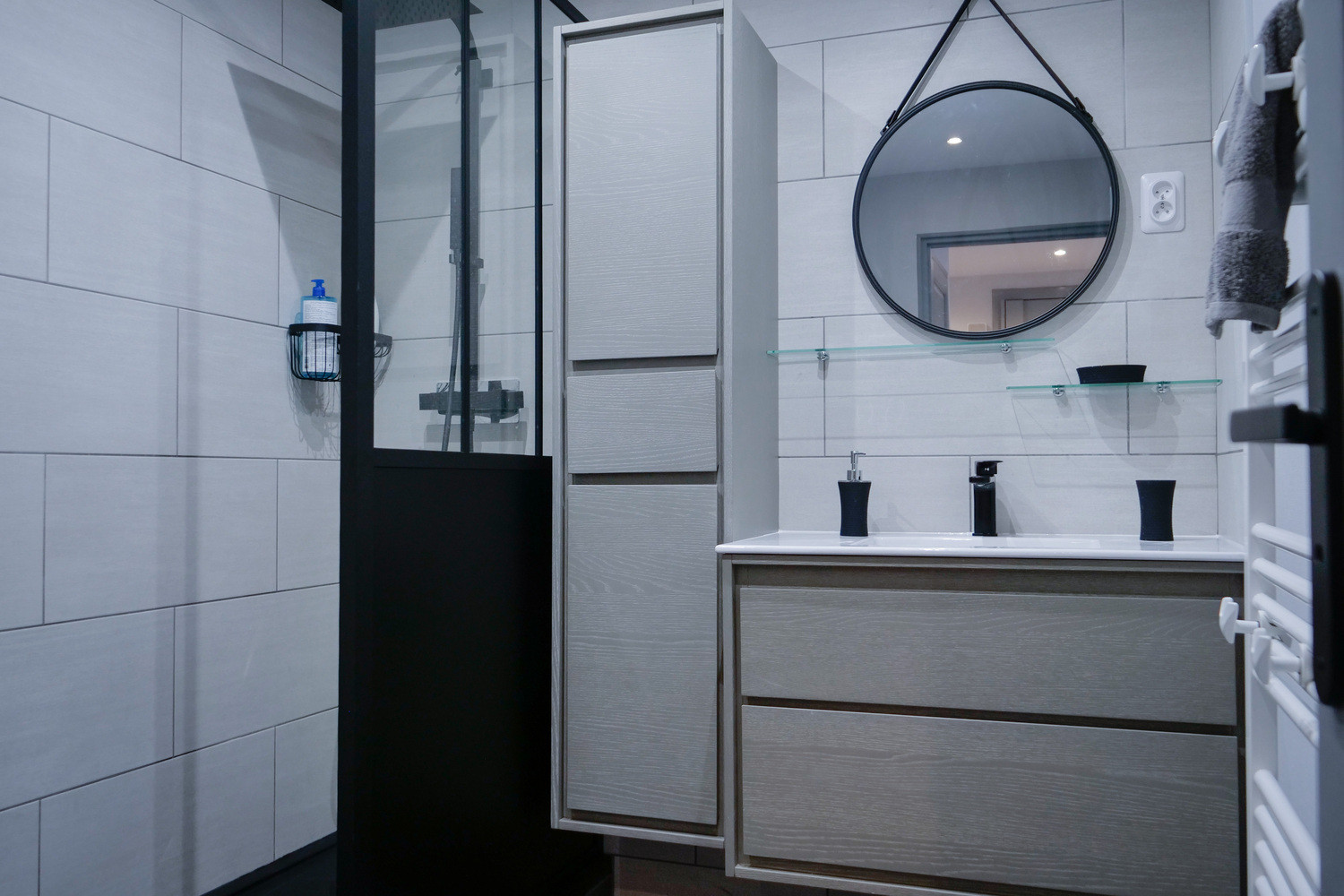
                                                Colocation
                                                 1 chambre disponible en colocation