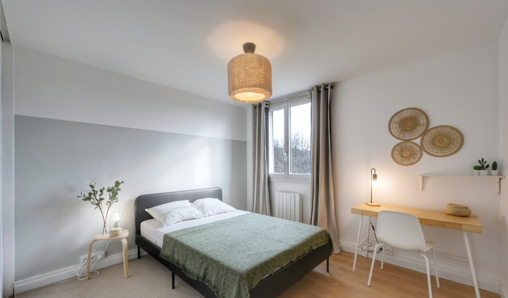
                                                Colocation
                                                 1 chambre disponible en colocation
