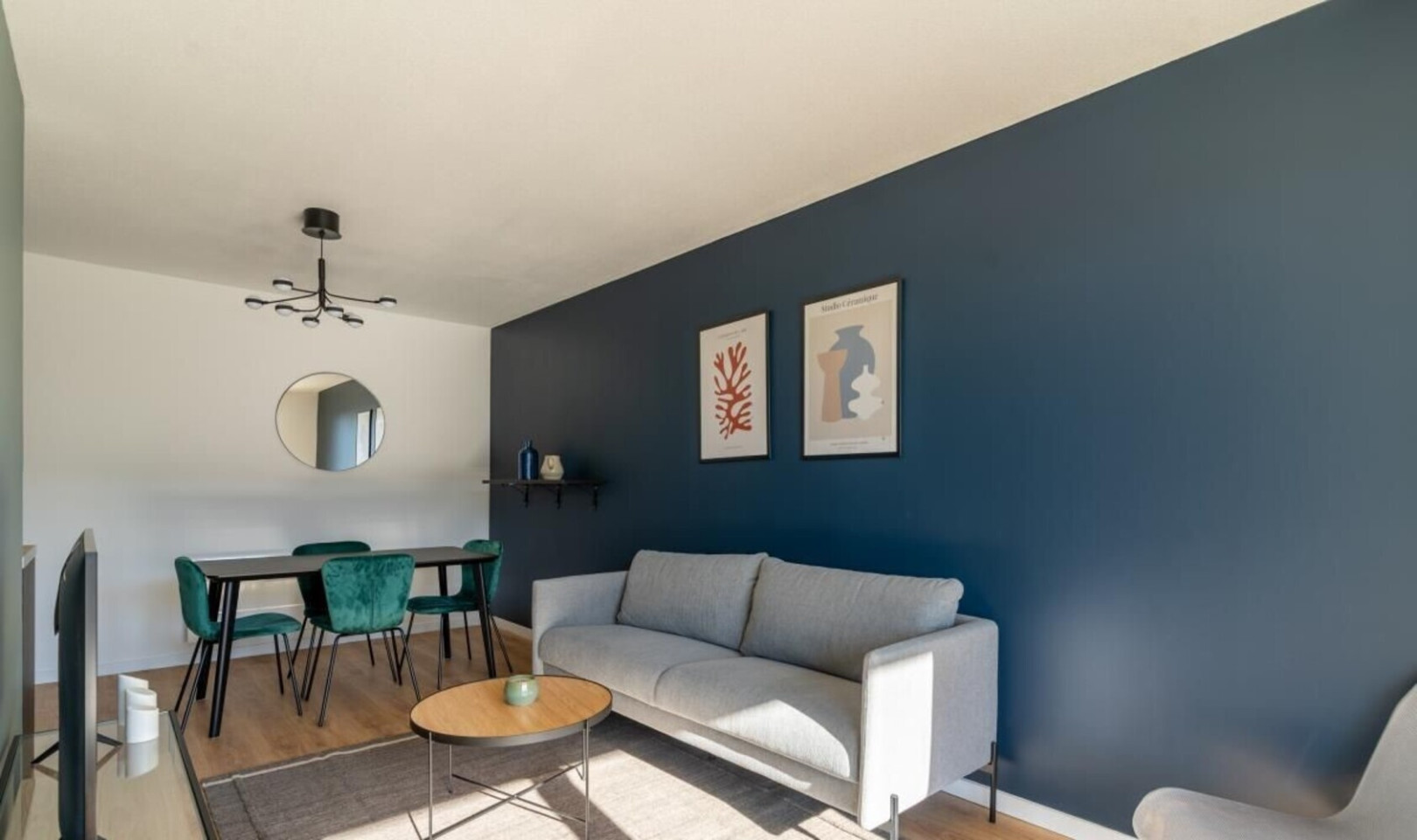 
                                                Colocation
                                                 1 chambre disponible en colocation